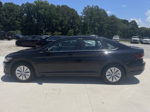 Used 2019 Volkswagen Jetta S FWD image 4