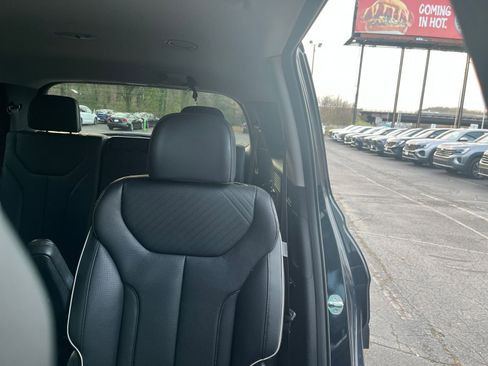 Used 2025 Hyundai Palisade SEL image 39