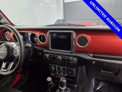 Used 2021 Jeep Wrangler Unlimited Rubicon image 18