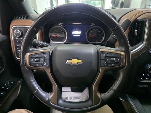 Used 2020 Chevrolet Silverado 1500 High Country w/ Trailer Camera Package AWD/4WD image 17
