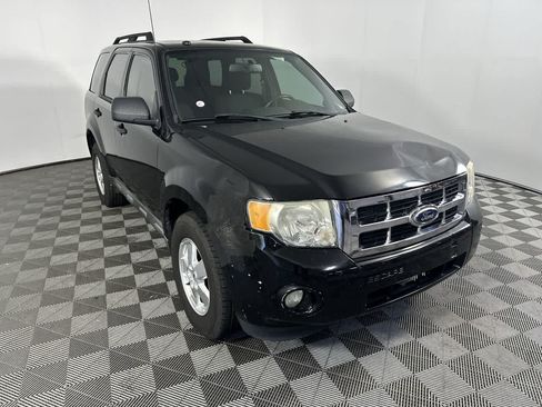 Used 2012 Ford Escape XLT FWD image 6