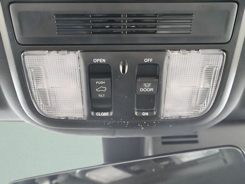 Used 2023 Honda Passport EX-L image 39