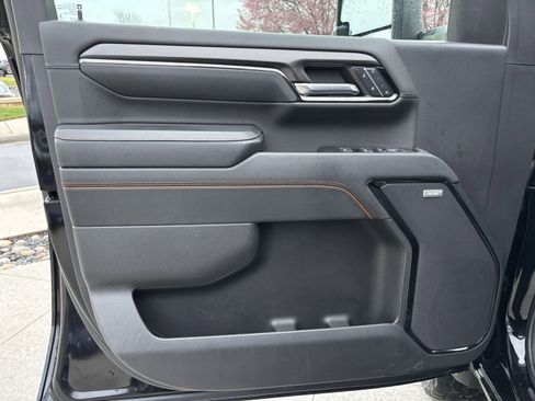 Used 2024 GMC Sierra 2500 AT4 w/ AT4 Premium Plus Package image 14