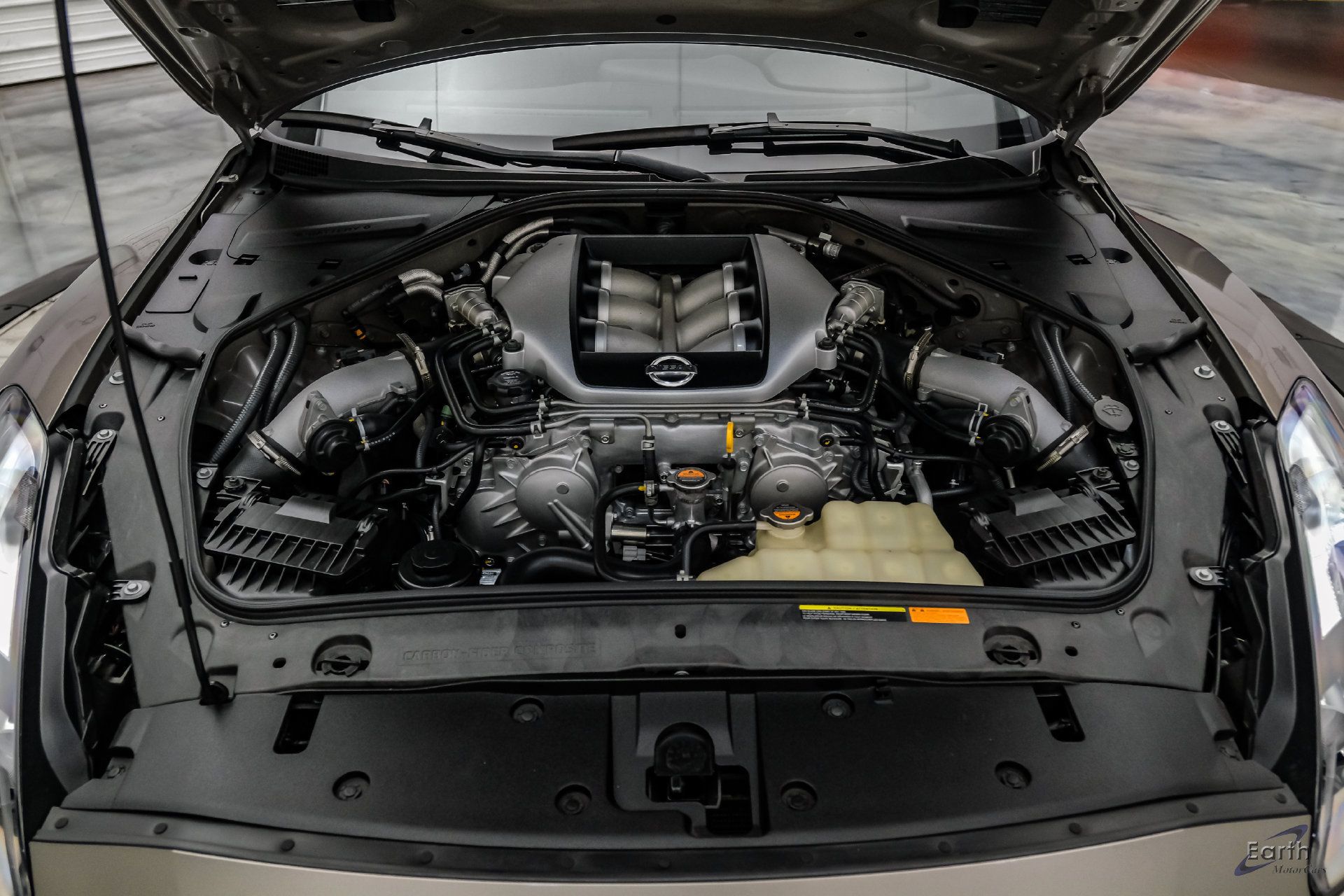 Used 2009 Nissan GT-R Premium AWD/4WD image 3