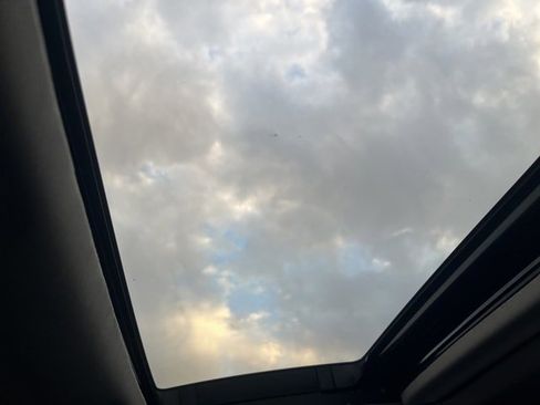 Used 2025 Honda Accord Touring image 17