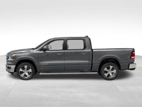 Used 2023 RAM 1500 Laramie AWD/4WD image 3
