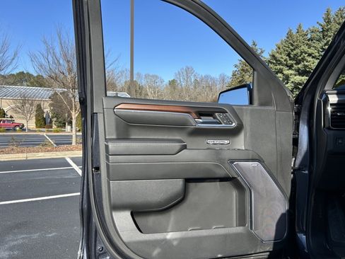 Used 2024 GMC Sierra 1500 Denali w/ Denali Reserve Package image 58