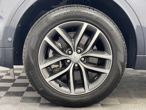 Used 2025 Land Rover Discovery Sport S AWD/4WD image 16