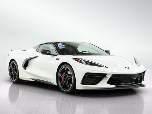 Used 2023 Chevrolet Corvette Stingray Preferred Conv w/ Z51 Performance Package RWD image 7