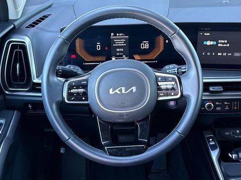 Certified 2025 Kia Sorento S AWD/4WD image 19