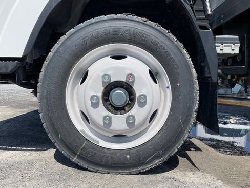 New 2025 Chevrolet Low Cab Forward 5500XG image 8