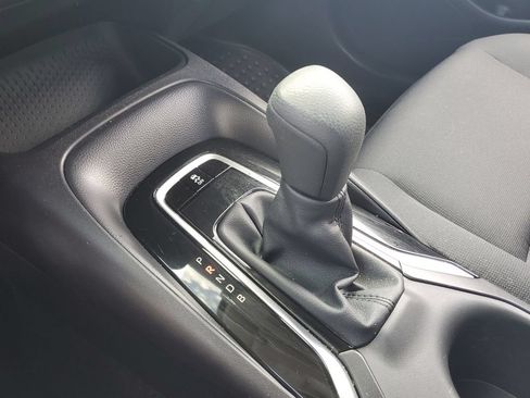 Used 2025 Toyota Corolla LE FWD image 15