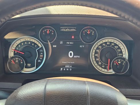 Used 2017 RAM 1500 Laramie w/ Convenience Group AWD/4WD image 23