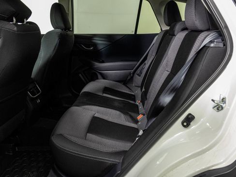 Used 2025 Subaru Outback Premium image 35