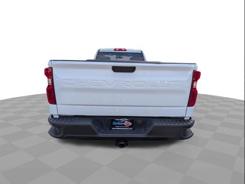 Used 2021 Chevrolet Silverado 1500 W/T w/ WT Value Package AWD/4WD image 5