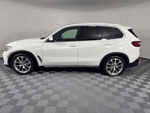 Used 2021 BMW X5 xDrive45e w/ Premium Package 3 image 11