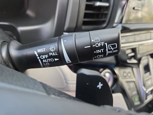 Used 2025 Honda Odyssey Elite image 15