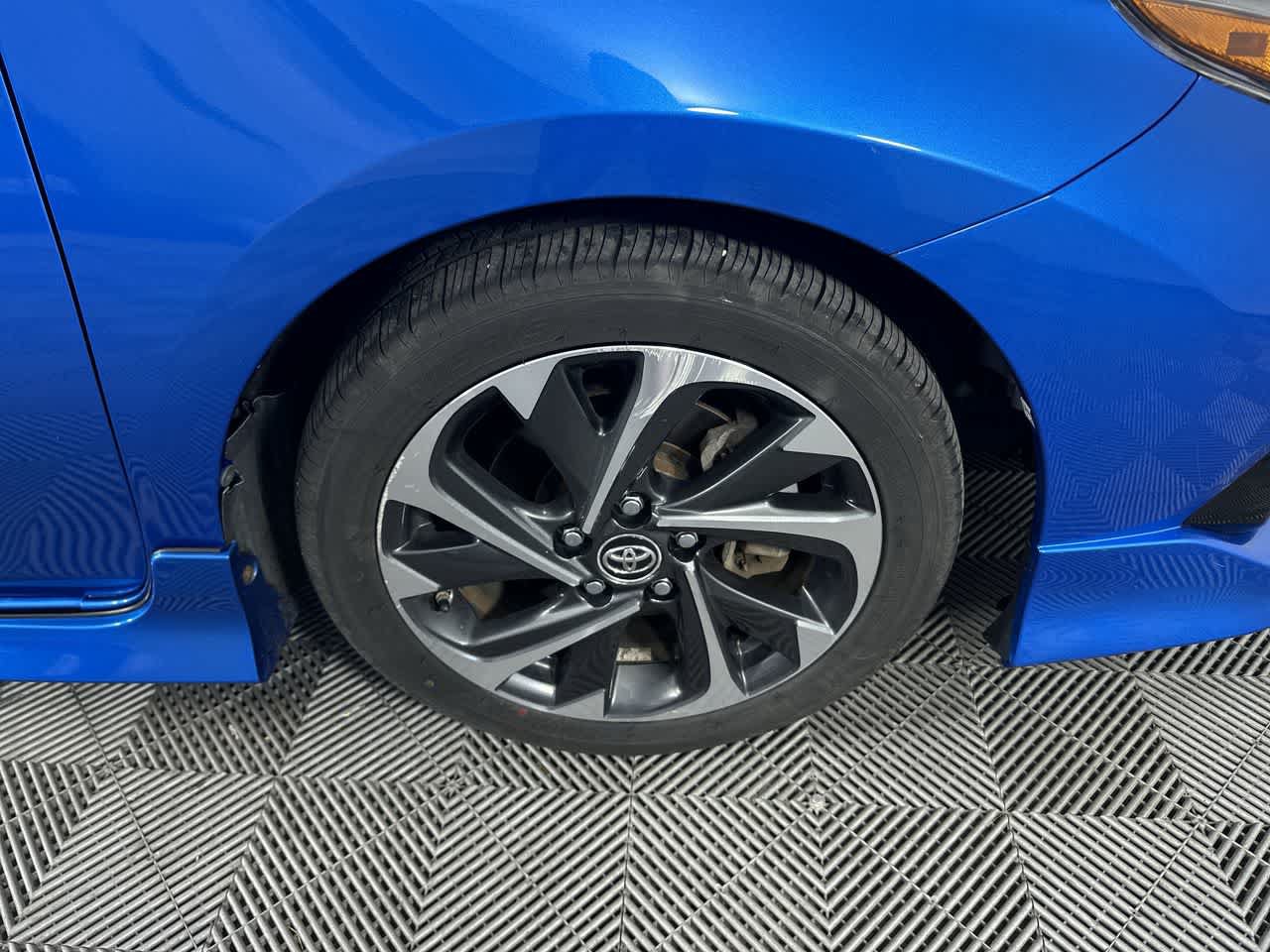 Used 2017 Toyota Corolla iM w/ All-Weather Mat Package FWD image 10
