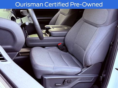 Used 2025 Ford Expedition Active AWD/4WD image 20