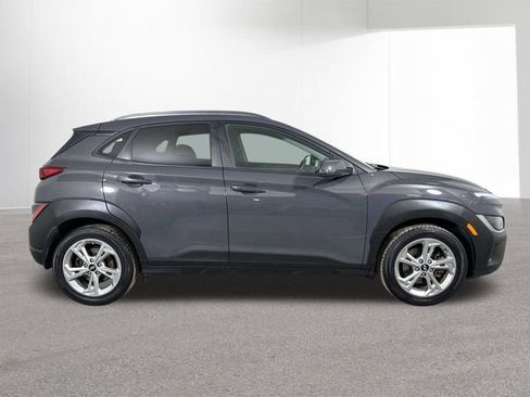 Used 2023 Hyundai Kona SEL AWD/4WD image 34