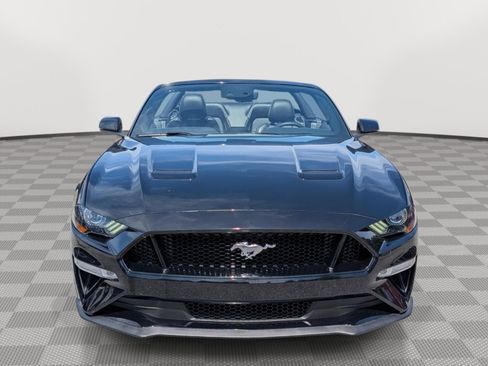 Used 2018 Ford Mustang GT Premium w/ Equipment Group 401A RWD image 8
