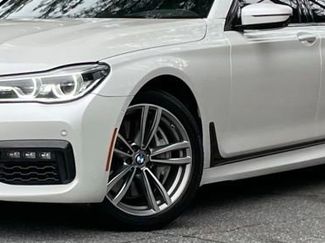 Used 2019 BMW 750i xDrive w/ M Sport Package video 2