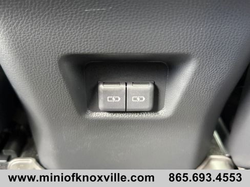 Used 2023 Toyota RAV4 SE AWD/4WD image 17