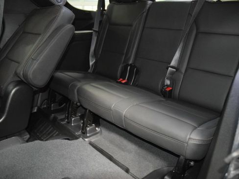 Used 2023 Chevrolet Tahoe High Country AWD/4WD image 43