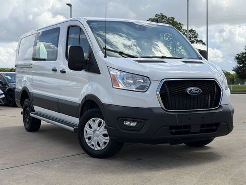 Used 2025 Ford Transit 250 Low Roof w/ Exterior Upgrade Package RWD image 2