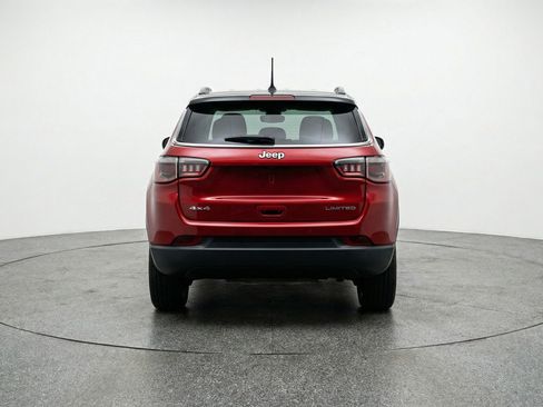 Used 2025 Jeep Compass Limited AWD/4WD image 7