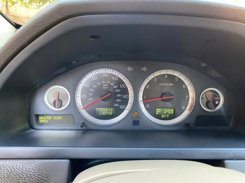 Used 2011 Volvo XC90 3.2 image 70