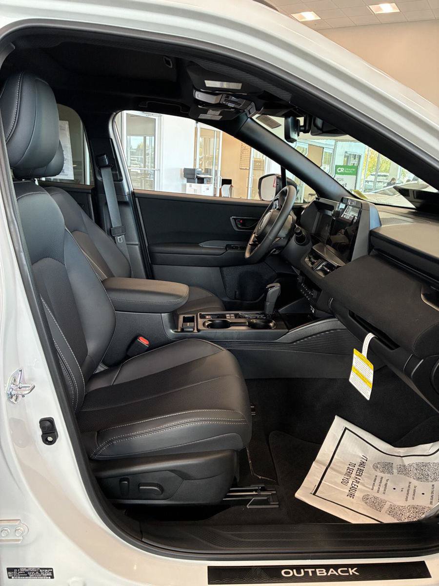 New 2026 Subaru Outback Limited AWD/4WD image 12
