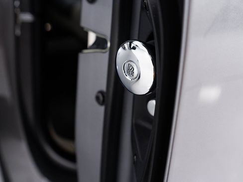 Certified 2022 Rolls-Royce Ghost w/ Ghost Package image 21