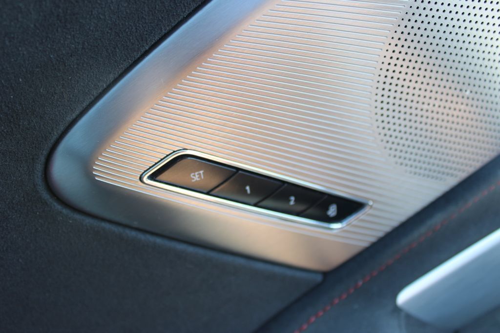 Used 2023 Chevrolet Corvette Stingray Premium Cpe w/ Z51 Performance Package RWD image 45