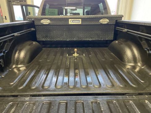 Used 2019 RAM 1500 Laramie w/ Bed Utility Group image 29