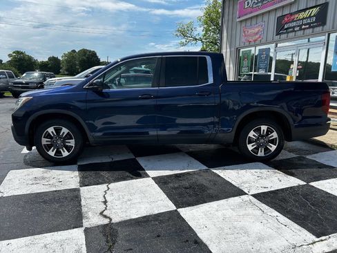 Used 2017 Honda Ridgeline RTL-T image 3
