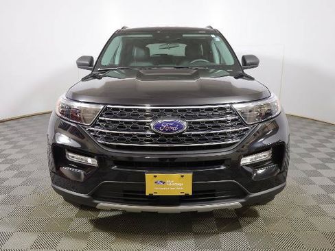 Certified 2024 Ford Explorer XLT w/ Equipment Group 202A AWD/4WD image 3