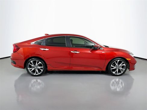 Used 2020 Honda Civic Touring image 9