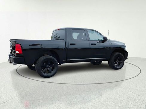 Used 2019 RAM 1500 Express w/ Wheel & Sound Group AWD/4WD image 8