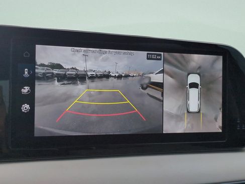 Used 2024 Hyundai Palisade Limited FWD image 18