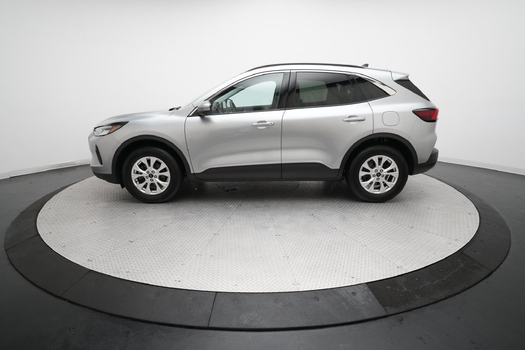 Used 2024 Ford Escape Active w/ Tech Pack #2 AWD/4WD image 24