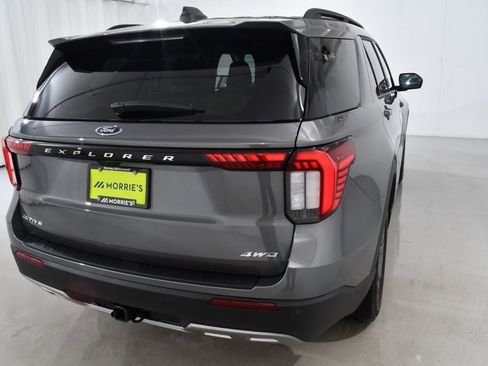 New 2026 Ford Explorer Active w/ Active Comfort Package image 12