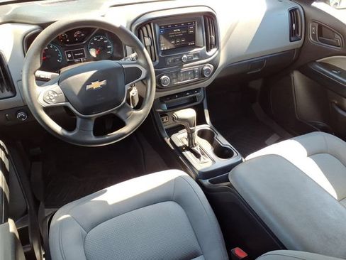 Used 2019 Chevrolet Colorado W/T w/ WT Convenience Package AWD/4WD image 11