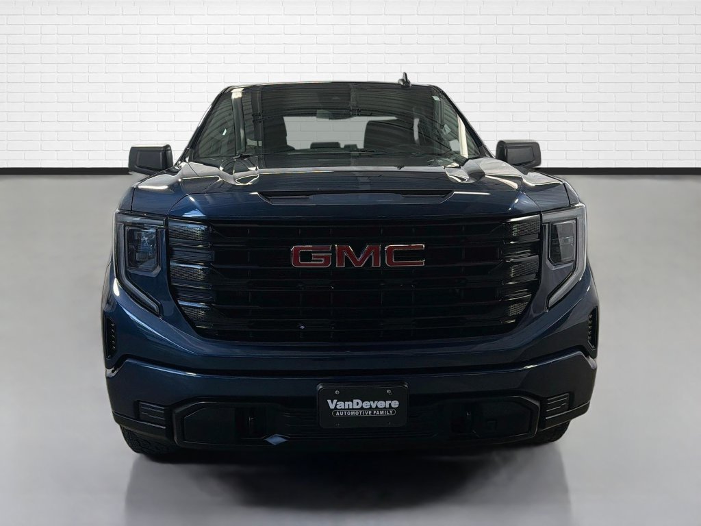Used 2023 GMC Sierra 1500 Pro AWD/4WD image 2
