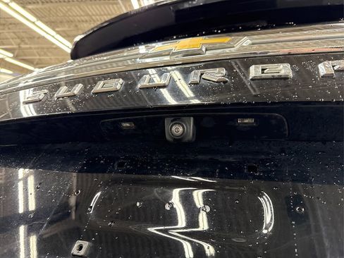 Used 2022 Chevrolet Suburban LS image 15