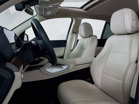 Used 2023 Mercedes-Benz GLE 350 GLE 350 w/ Premium Package image 18