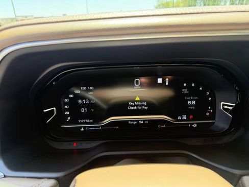 Used 2022 GMC Yukon XL Denali AWD/4WD image 12