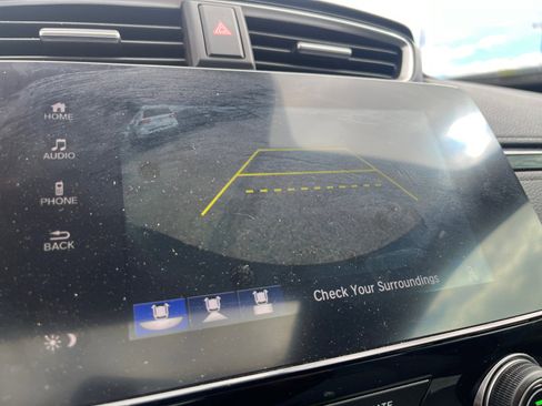 Used 2018 Honda CR-V EX image 16