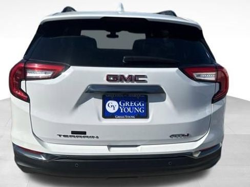 Used 2022 GMC Terrain AT4 w/ Infotainment Package II image 7
