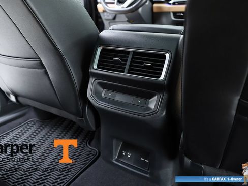 Used 2024 Volkswagen Atlas Cross Sport SEL R-Line AWD/4WD image 38